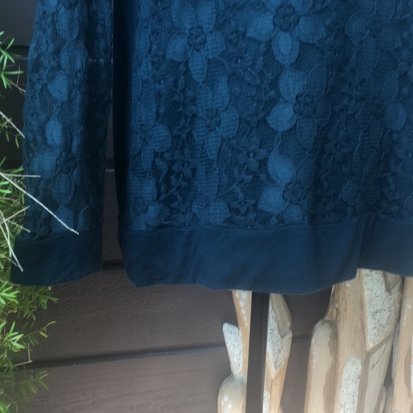 Adrianna Papell Lace - Picture 5 of 9